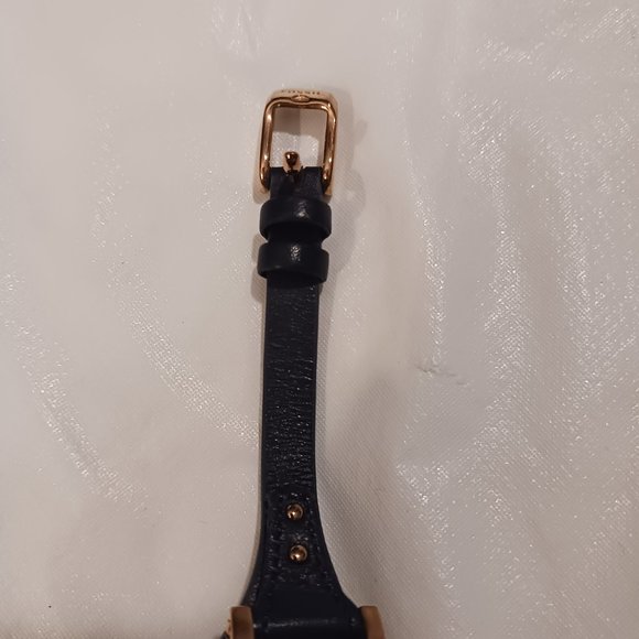 Vintage!! Beautiful FOSSIL Watch - Picture 11 of 14